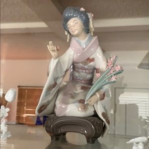 Oriental Lladro Kiyoko